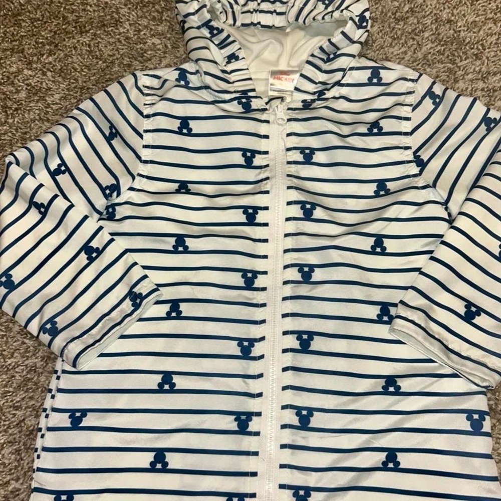 Disney Mickey Mouse hooded windbreaker rain jacket